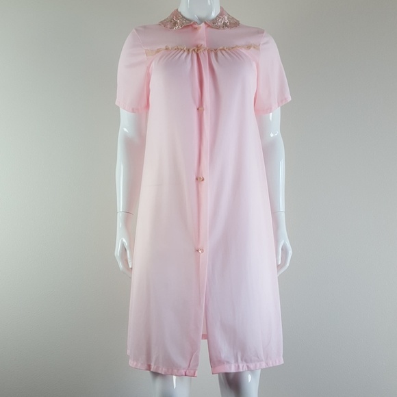 Vintage Other - HELD Vintage 50's Pink Nightgown/Robe